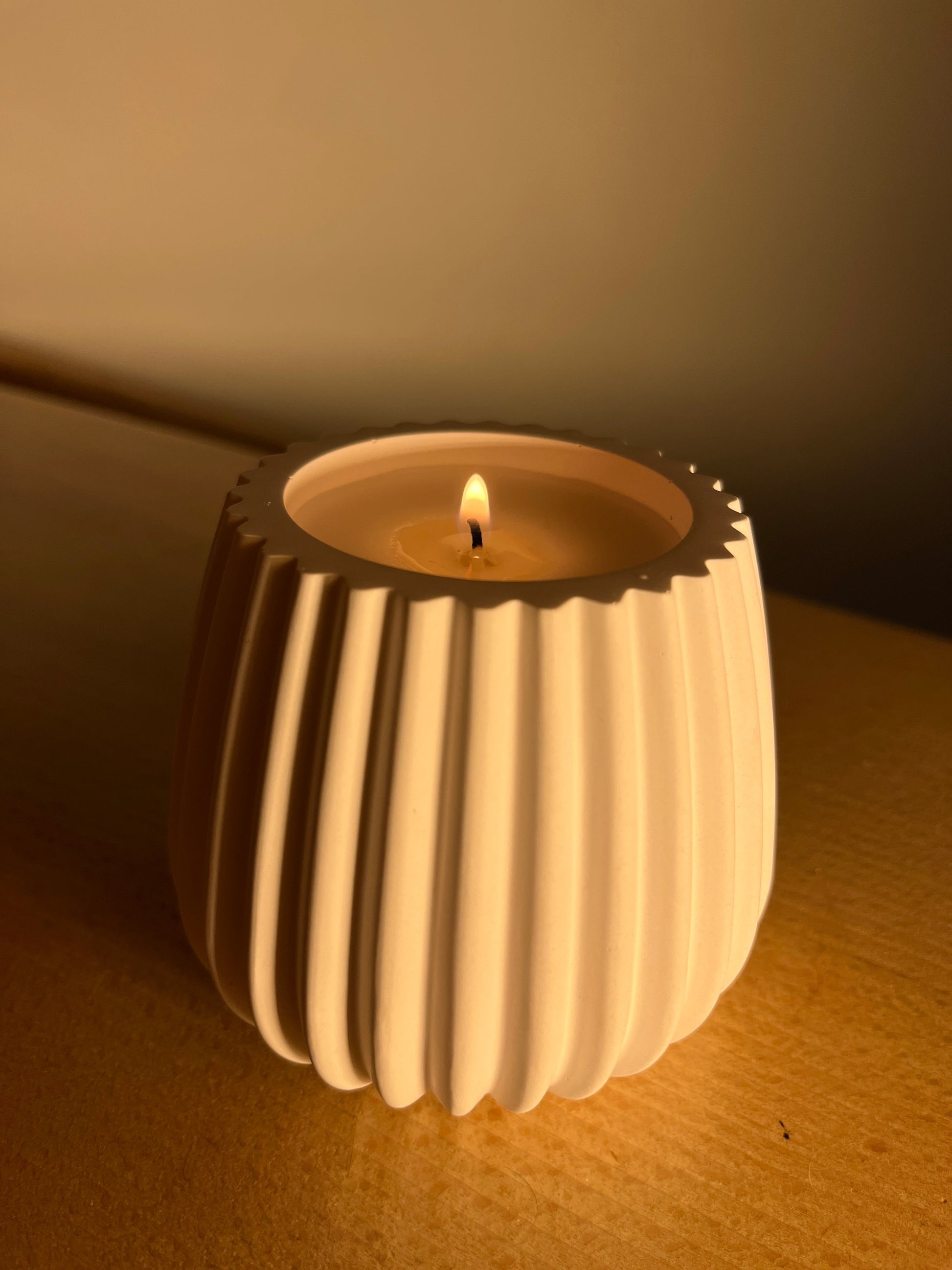 Lucien - Bougie naturelle et parfumée LUCILE